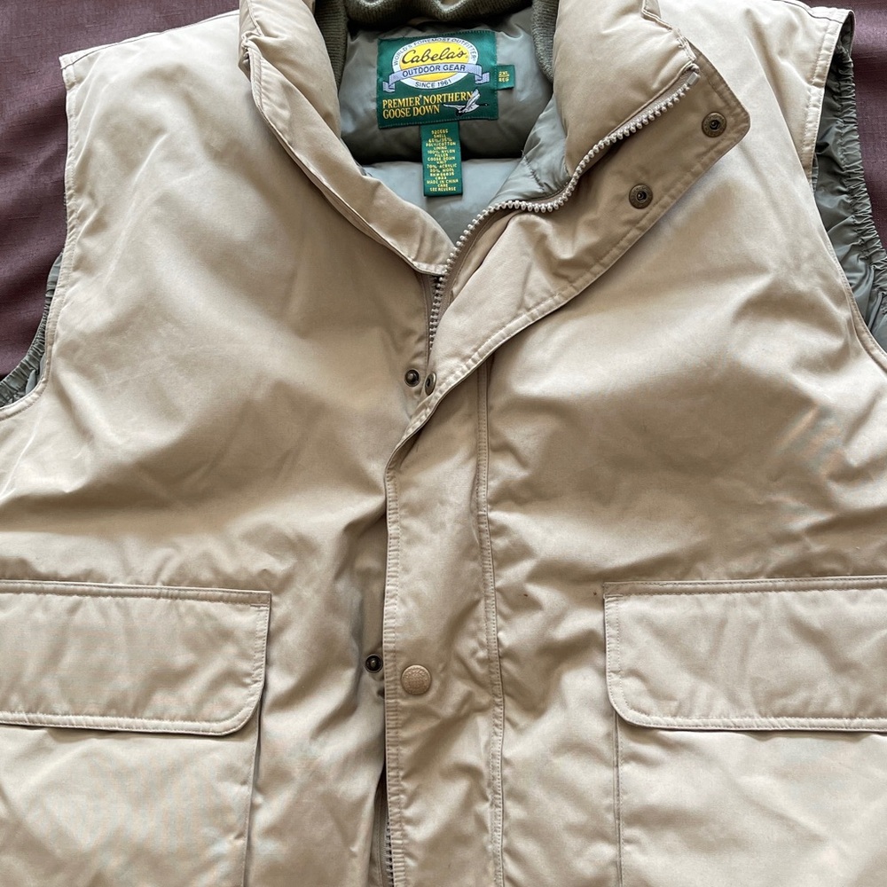 Cabela's premier northern goose down Men's‎ Beige Outdoor Vest size xxl